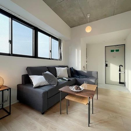 Bhotel Nekoyard - Modern Beautiful Studio, Walk To Peace Park & Shops 広島市 エクステリア 写真